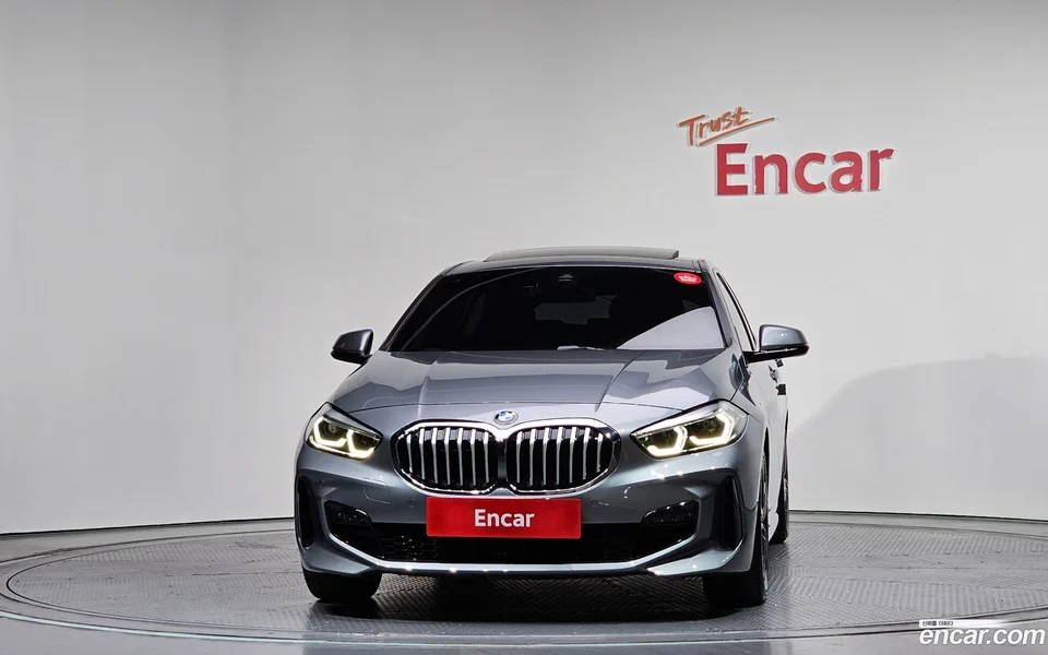 BMW 1 Series 120i M 2024 — миниатюра 3