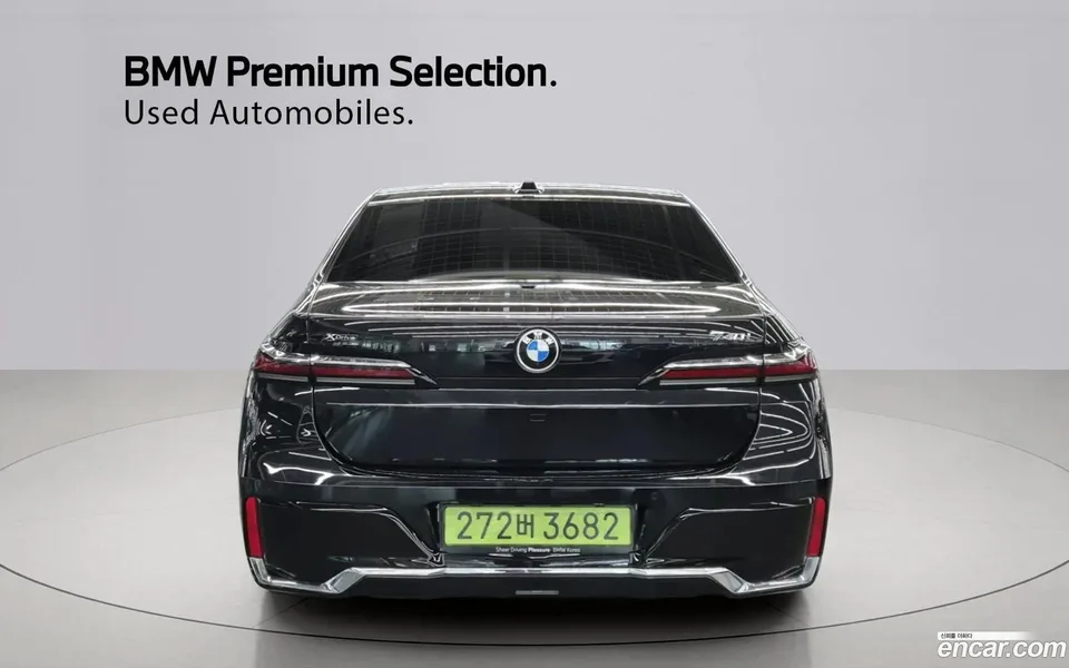 BMW 7 Series 740i xDrive M 2025 — миниатюра 3