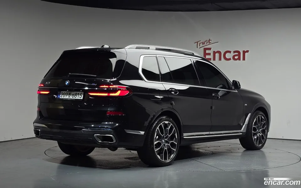 BMW X7 xDrive 40d M 6 2025 — миниатюра 2