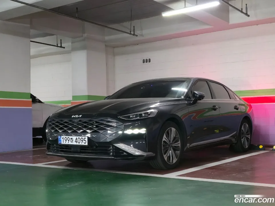 Kia K8 Hybrid 2024 — фото 1, купить с доставкой в Москву