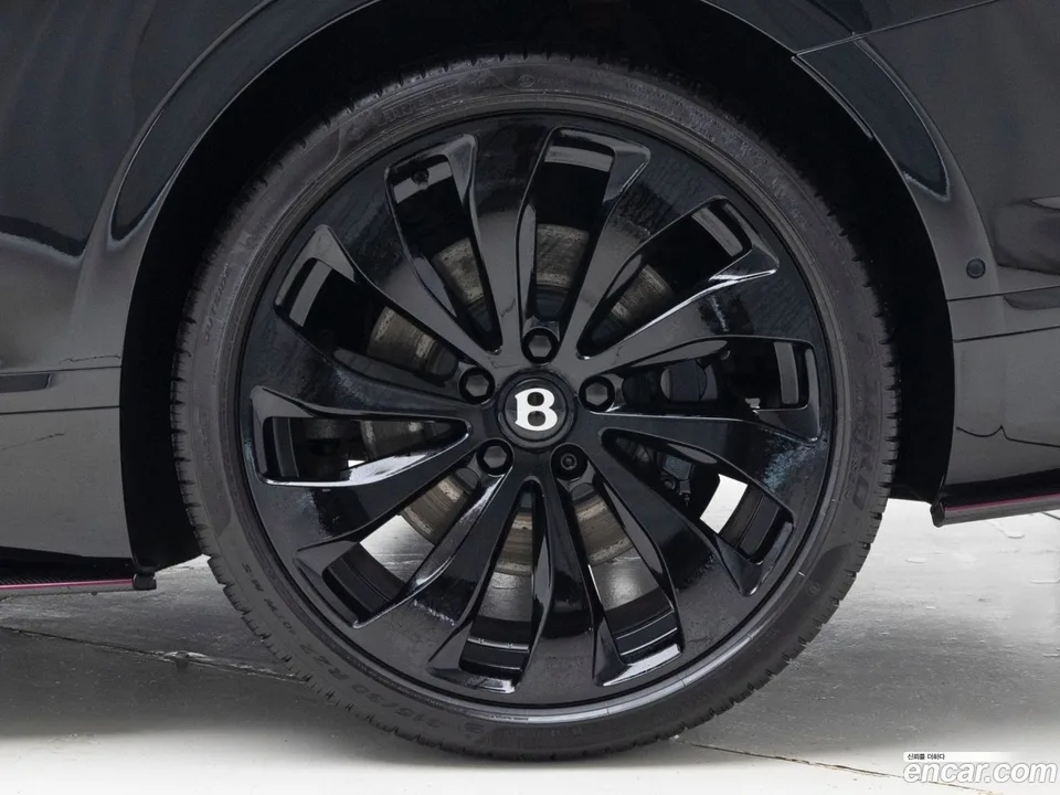 Bentley Continental GT 4.0 GT 2024 — миниатюра 5
