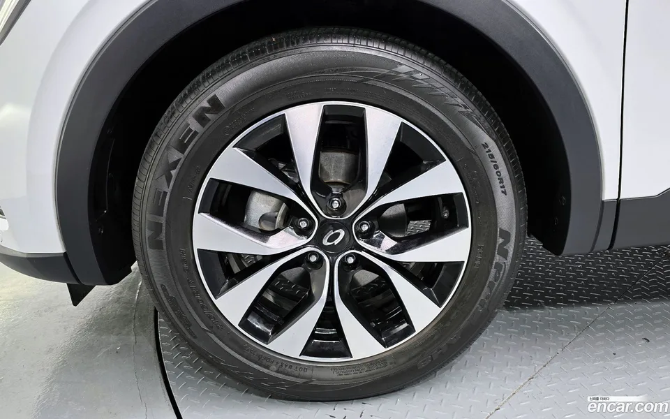 Renault Samsung XM3 (Arkana) 1.3 TCe RE 2022 — миниатюра 2