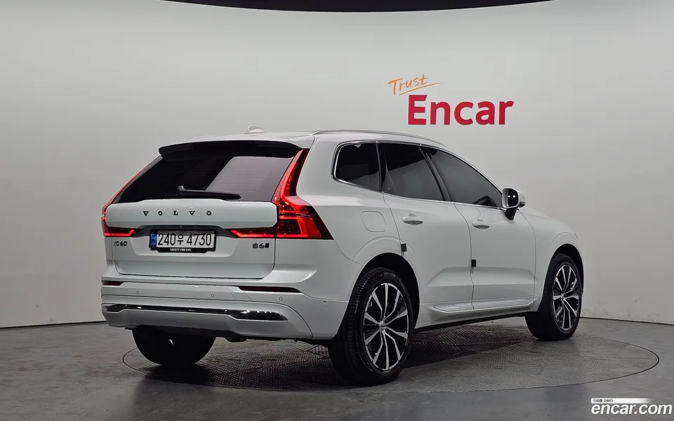 Volvo XC60 B6 2023 — миниатюра 2