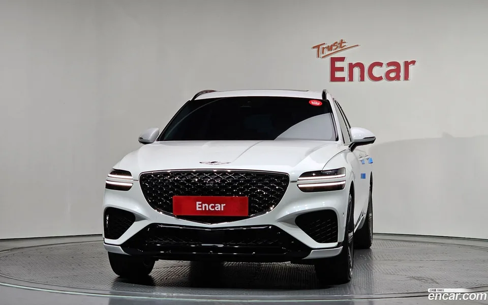 Genesis GV70 2.5T 2WD 2023 — миниатюра 3