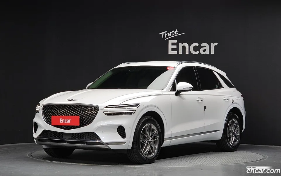 Genesis GV70 2.5T AWD 2023 — фото 1, купить с доставкой в Москву