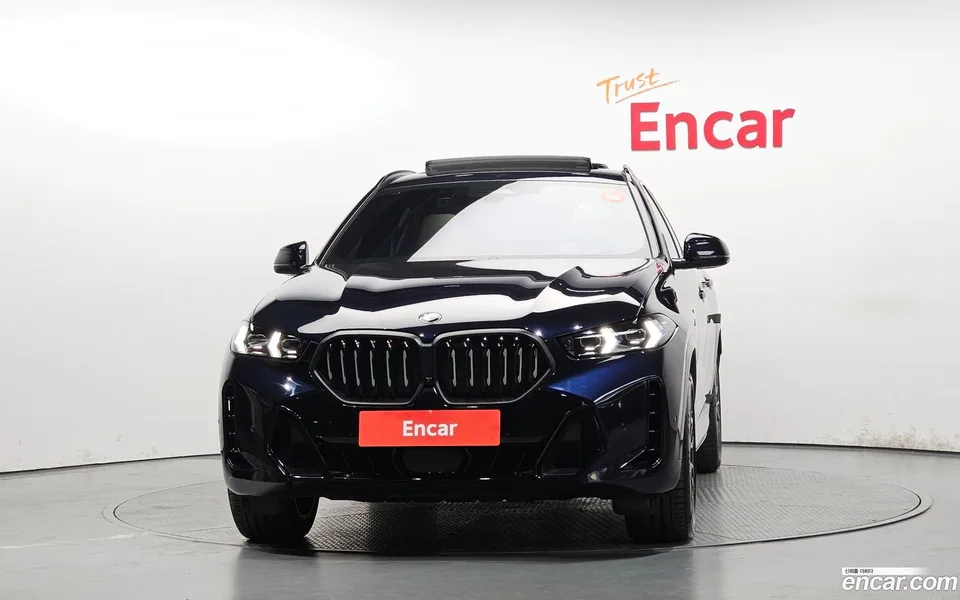 BMW X6 xDrive40i M 2025 — миниатюра 3