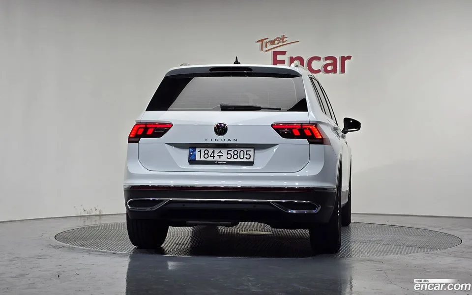 Volkswagen Tiguan 2.0 TDI 2023 — миниатюра 4