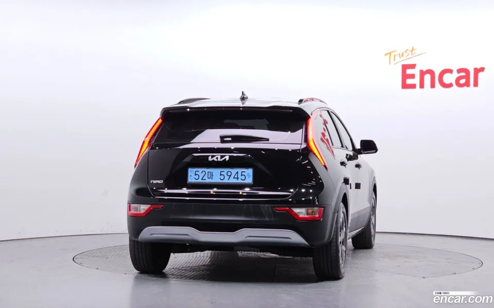 Kia Niro EV 2023 — миниатюра 4