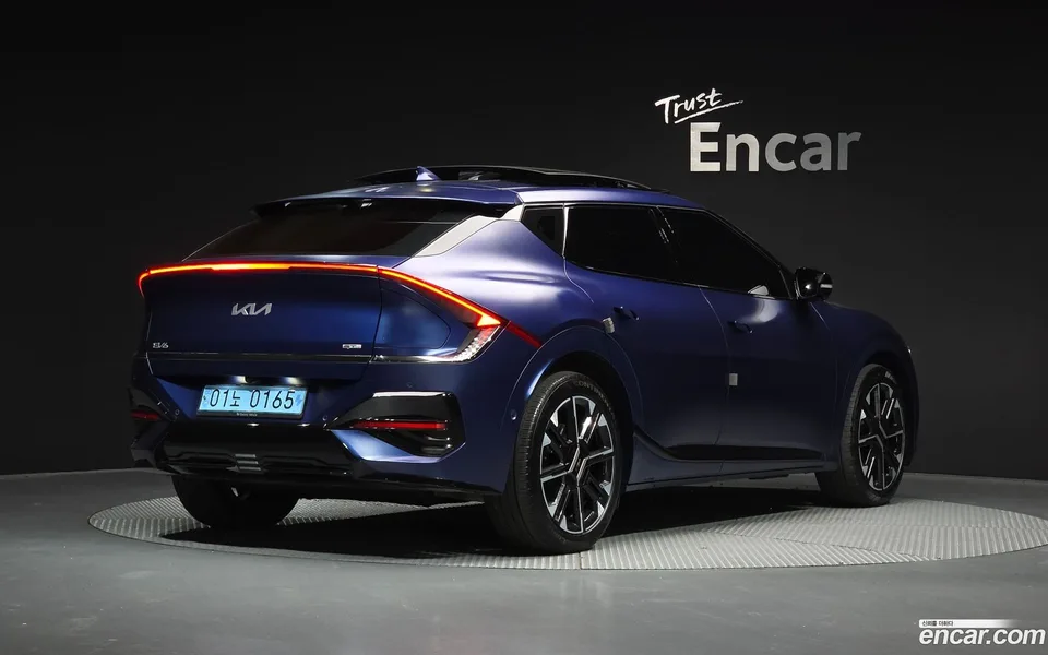 Kia EV6 4WD 2024 — миниатюра 2