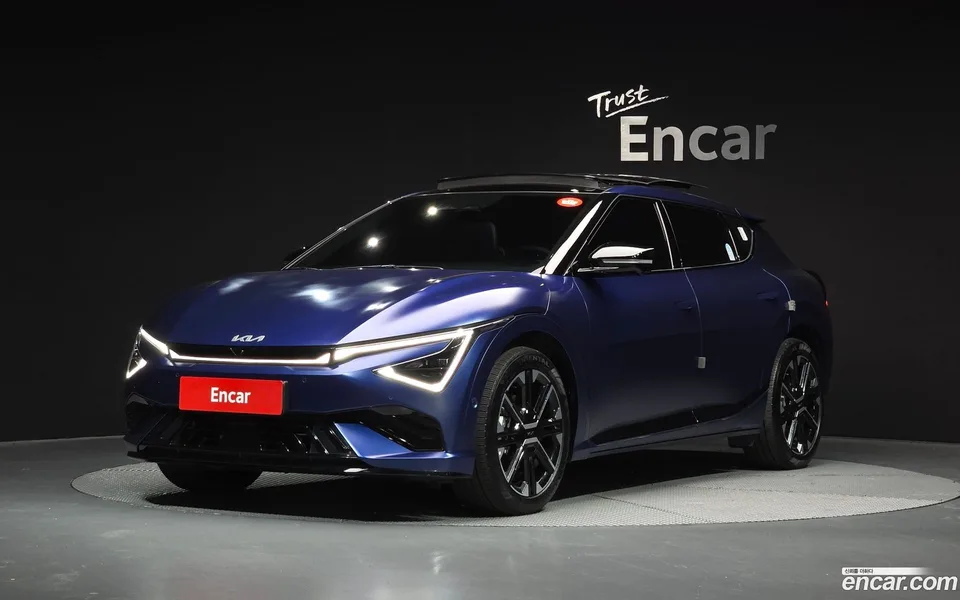 Kia EV6 4WD 2024 — фото 1, купить с доставкой в Москву