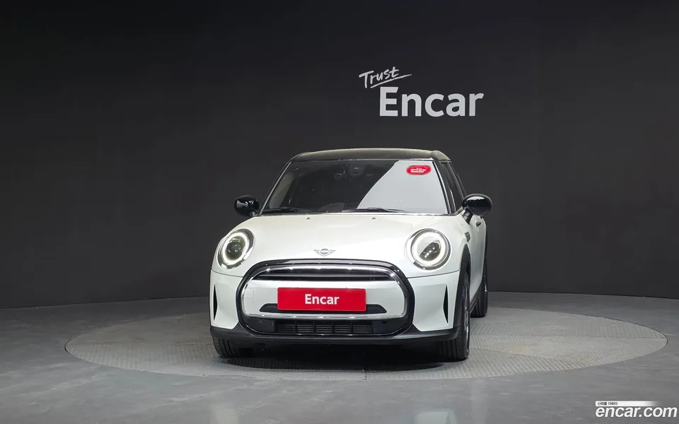 MINI Cooper 2023 — миниатюра 3