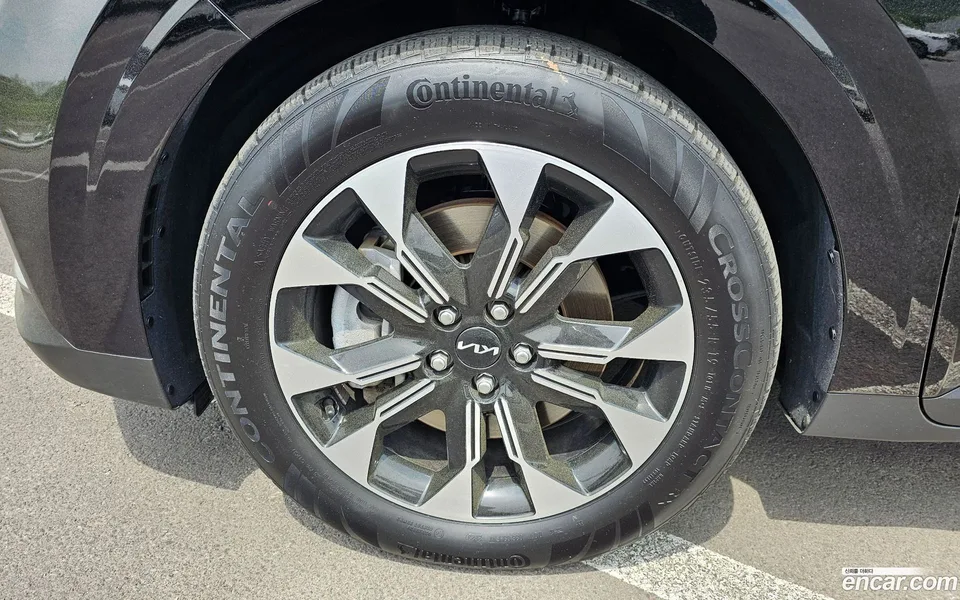 Kia Carnival 9 2023 — миниатюра 5