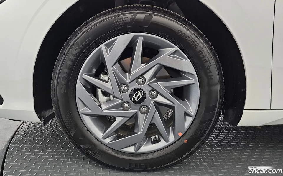 Hyundai Avante CN7 1.6 2025 — миниатюра 5