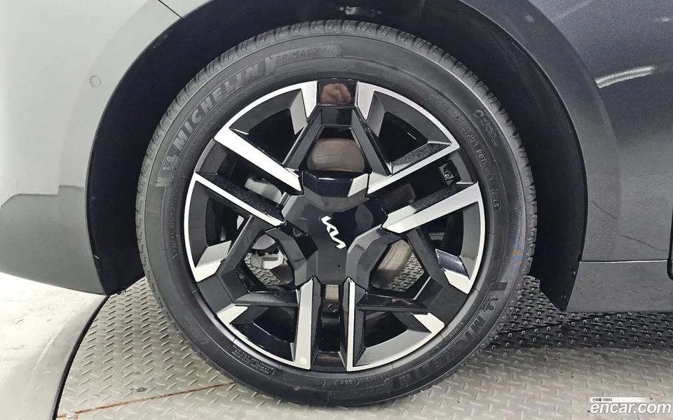 Kia K8 Hybrid 2025 — миниатюра 5