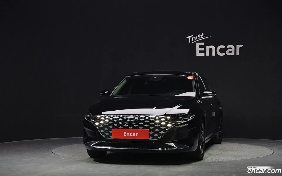 Hyundai Grandeur IG Hybrid 2022 — миниатюра 3