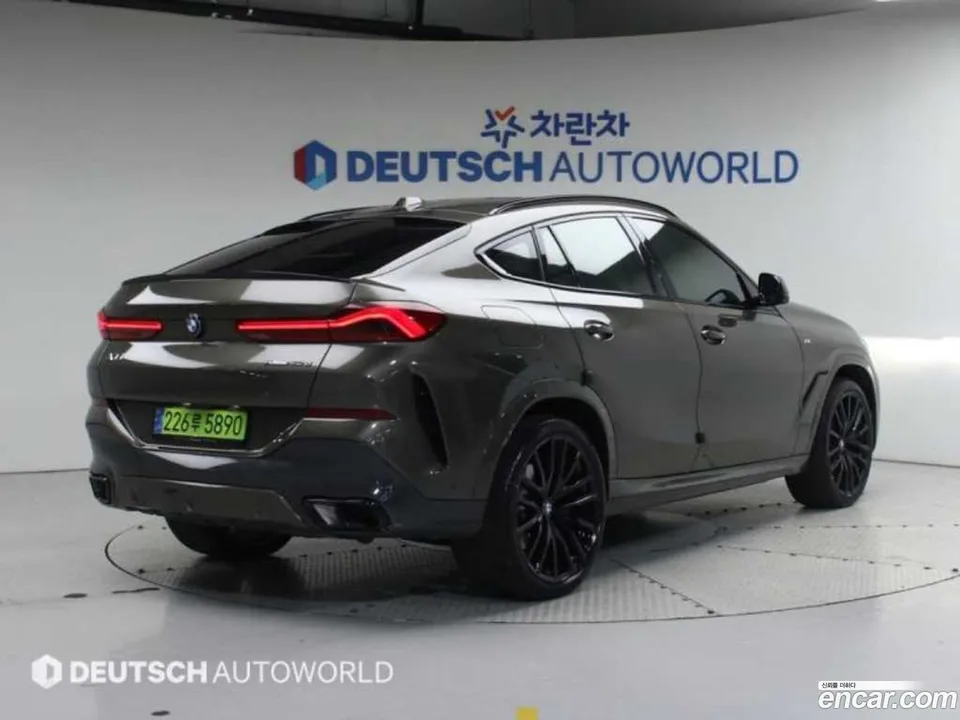 BMW X6 xDrive40d M 2024 — миниатюра 4