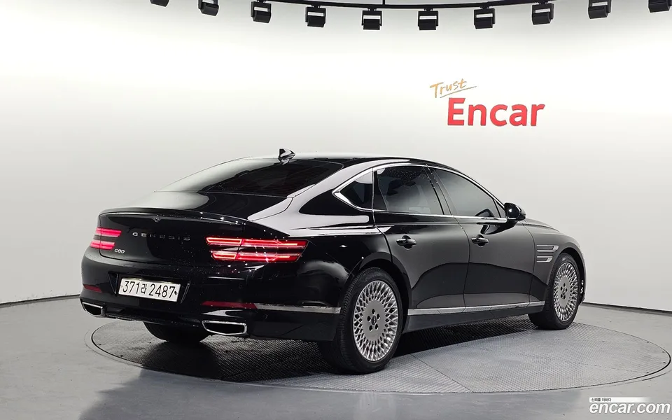 Genesis G80 2.5 2WD 2022 — миниатюра 2