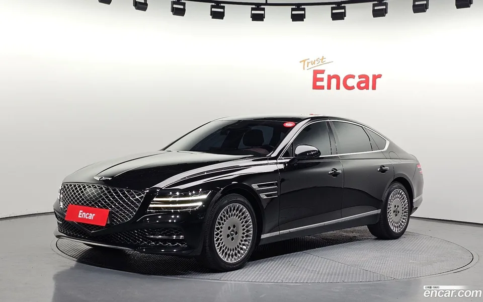 Genesis G80 2.5 2WD 2022 — фото 1, купить с доставкой в Москву