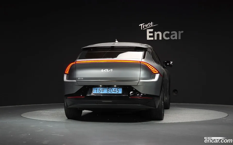 Kia EV6 4WD 2023 — миниатюра 4