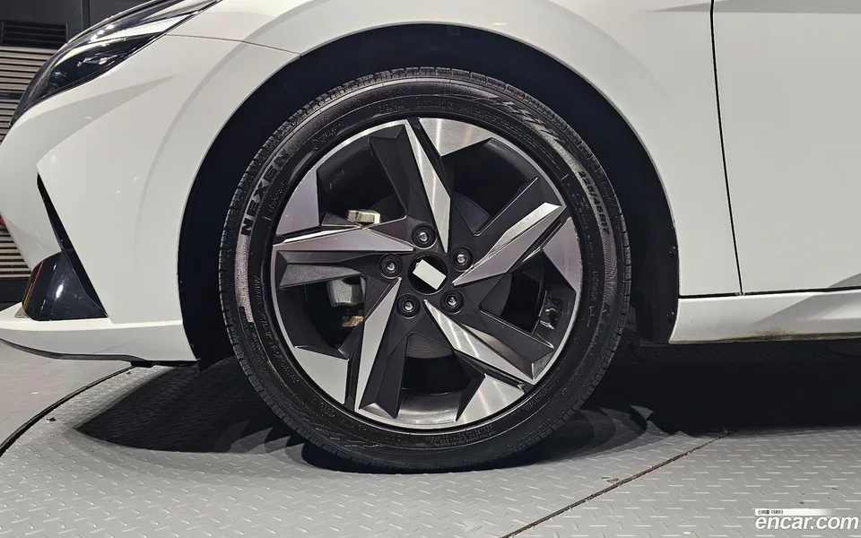 Hyundai Avante 1.6 2022 — миниатюра 5