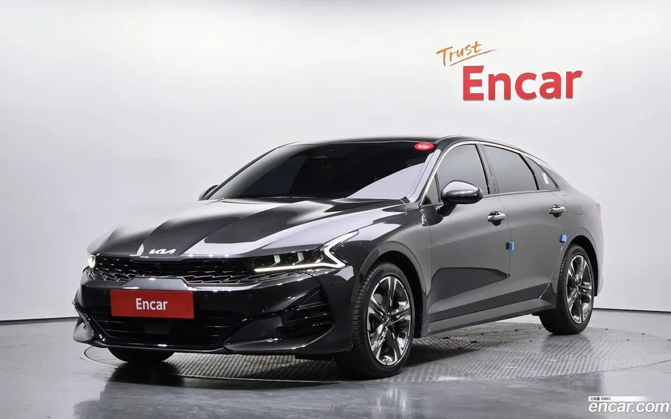 Kia K5 2.0 2022 — фото 1, купить с доставкой в Москву