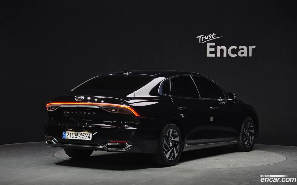 Hyundai Grandeur IG Hybrid 2022 — миниатюра 2