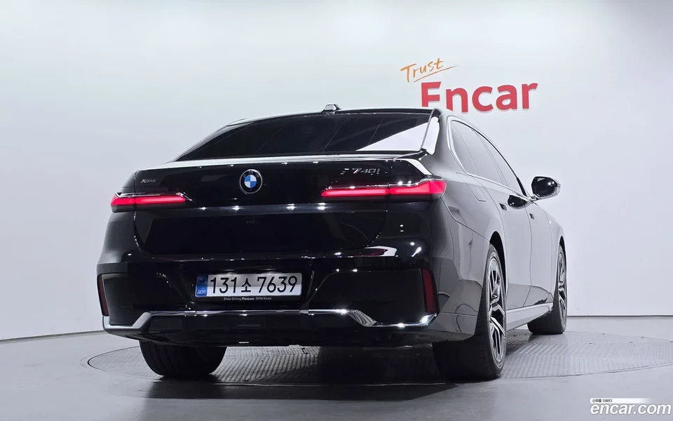 BMW 7 Series 740i xDrive M 2025 — миниатюра 2