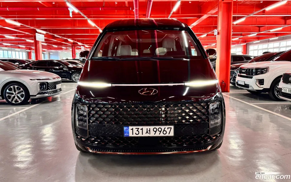 Hyundai Staria 7 2022 — миниатюра 2