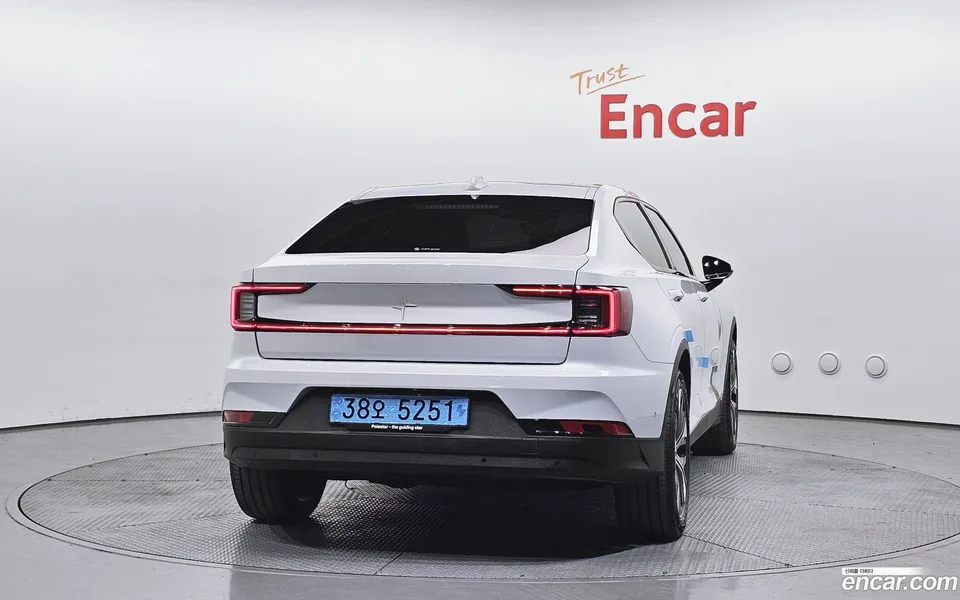 Polestar Polestar 2 2022 — миниатюра 4