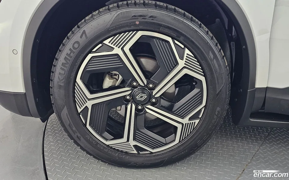Renault Samsung QM6 2.0 GDe RE 2WD 2024 — миниатюра 5