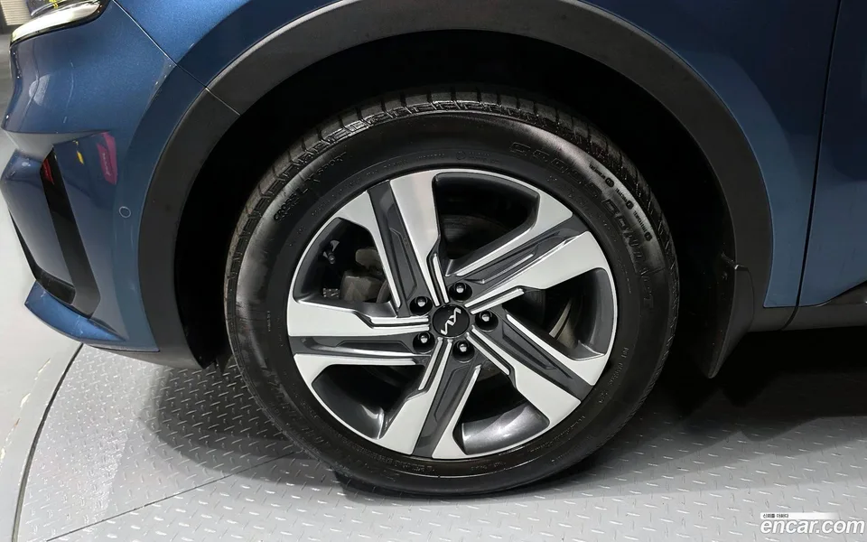 Kia Sorento HEV 1.6 2WD 2022 — миниатюра 5