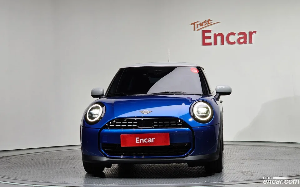 MINI Cooper C 2025 — миниатюра 3