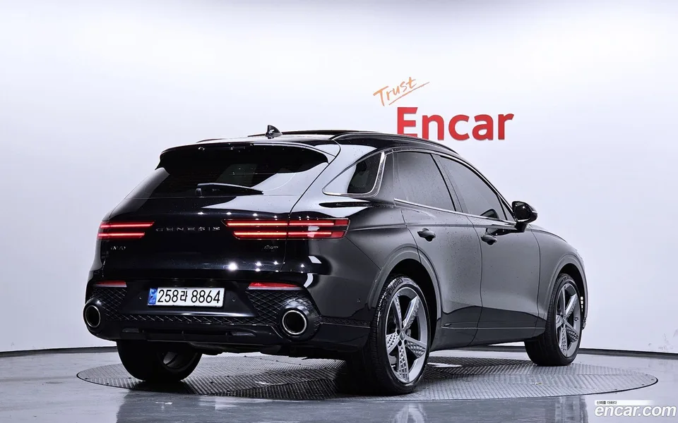 Genesis GV70 2.5T AWD 2022 — миниатюра 2