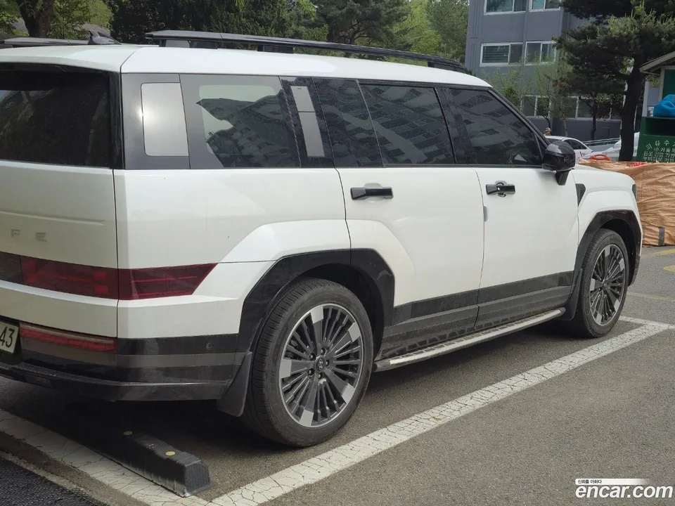 Hyundai Santa Fe HEV 1.6 2WD 2024 — миниатюра 5