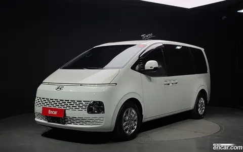 Hyundai Staria 2024 купить в Москве