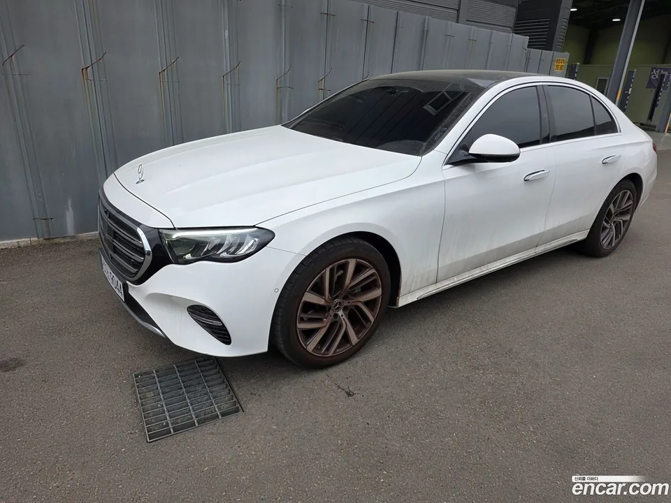 Mercedes-Benz E-Class E220d 4MATIC 2024 — миниатюра 2