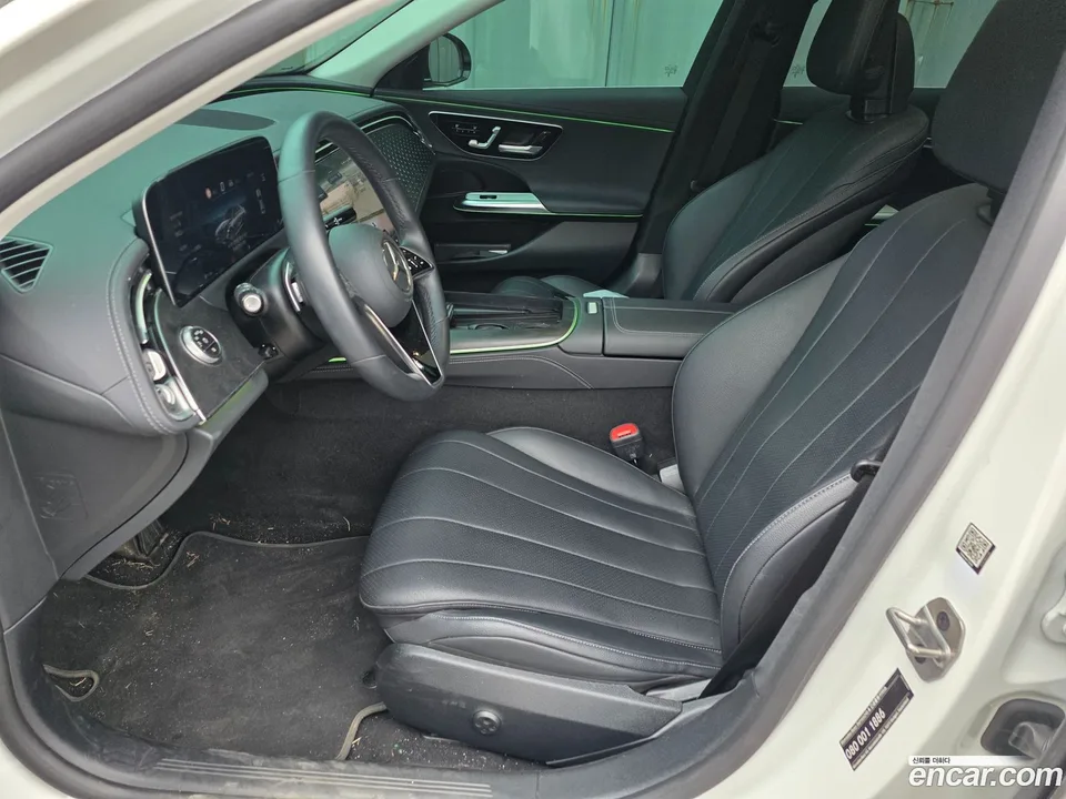 Mercedes-Benz E-Class E220d 4MATIC 2024 — миниатюра 3