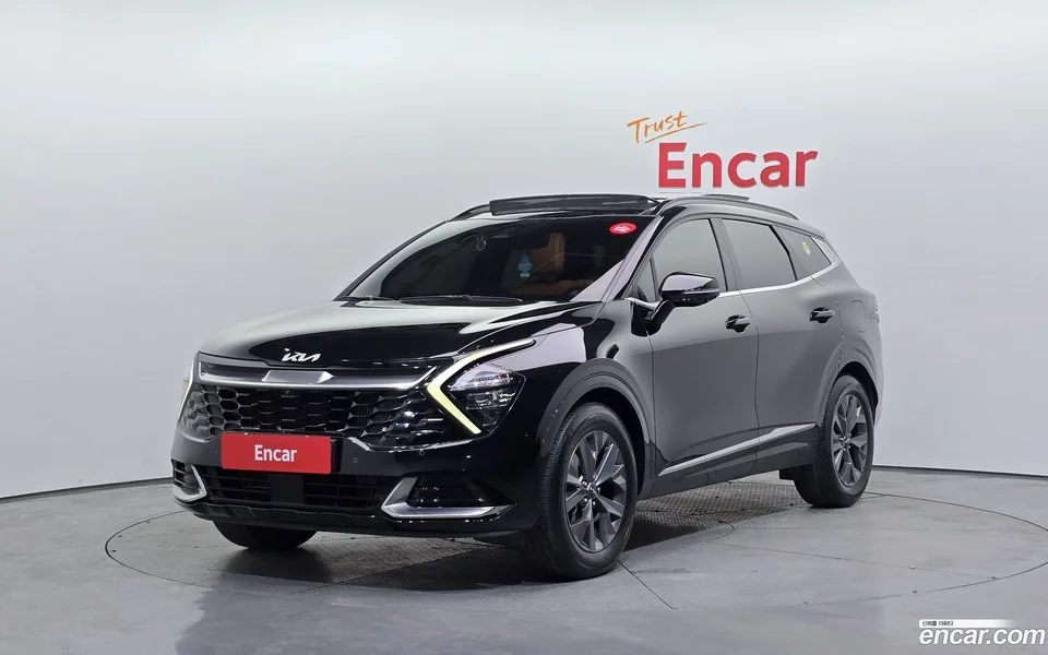 Kia Sportage 1.6 2WD 2022 — фото 1, купить с доставкой в Москву
