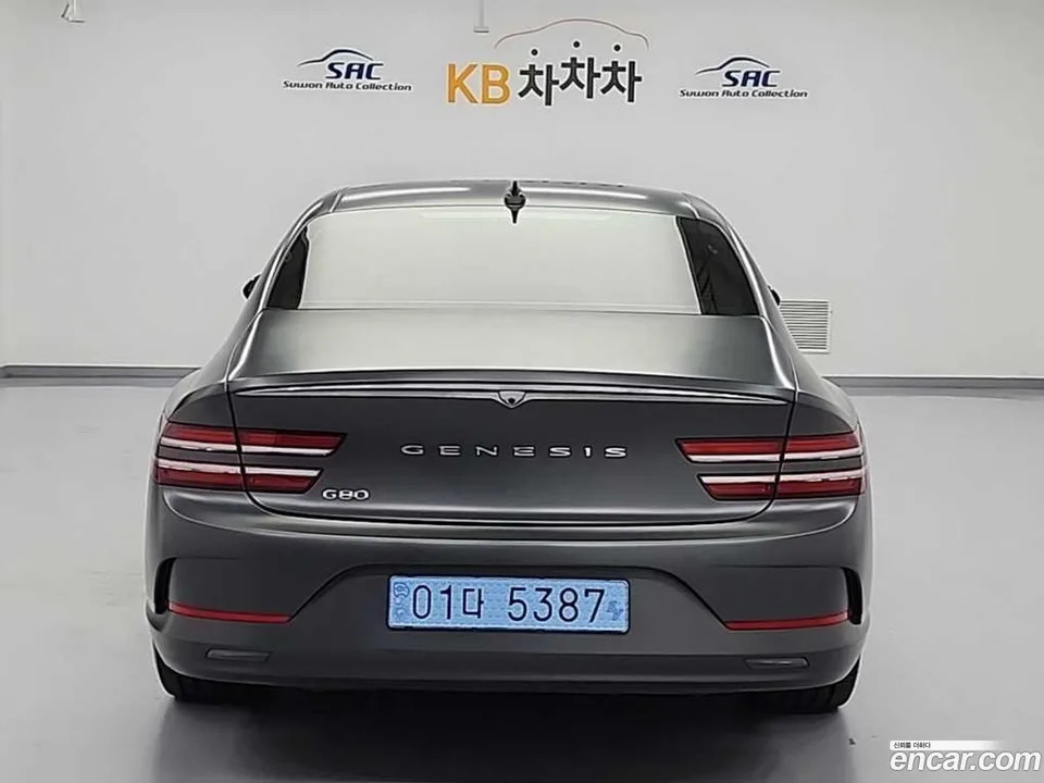 Genesis Electrified G80 e-AWD 2023 — миниатюра 3
