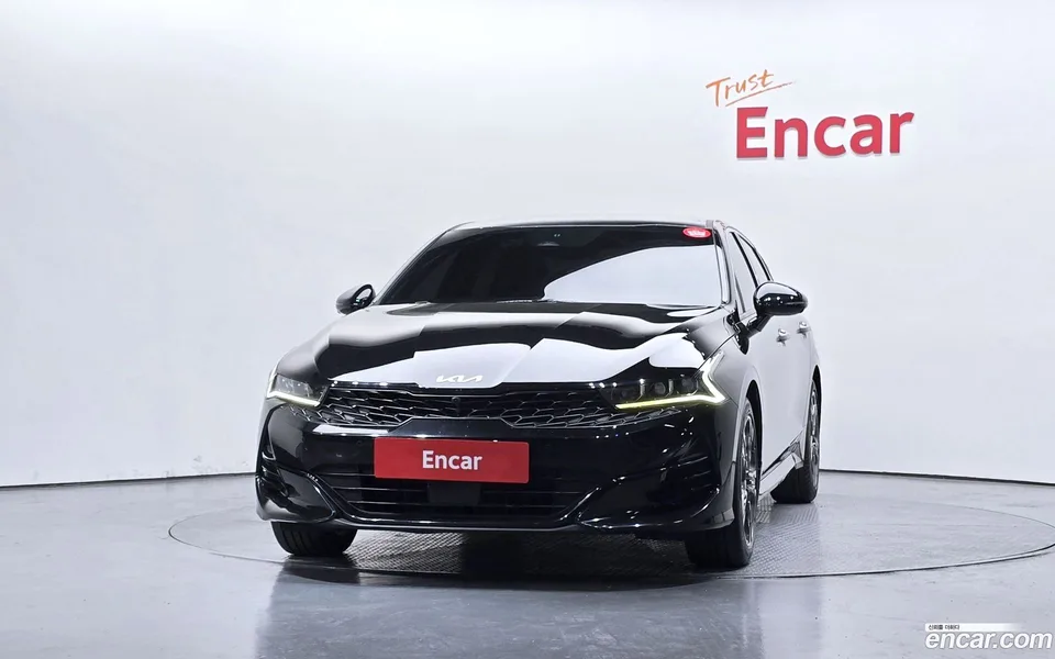 Kia K5 2.0 2023 — миниатюра 3