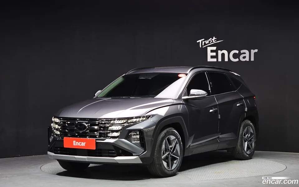 Hyundai Tucson NX4 2.0 4WD 2025 — фото 1, купить с доставкой в Москву