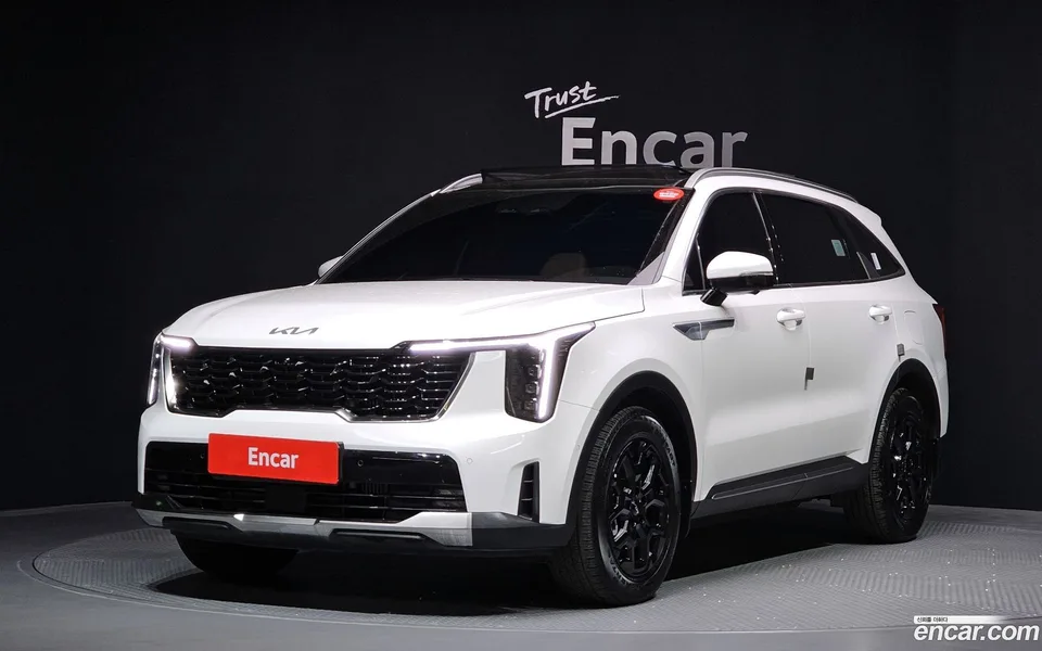 Kia Sorento HEV 1.6 4WD 2025 — фото 1, купить с доставкой в Москву