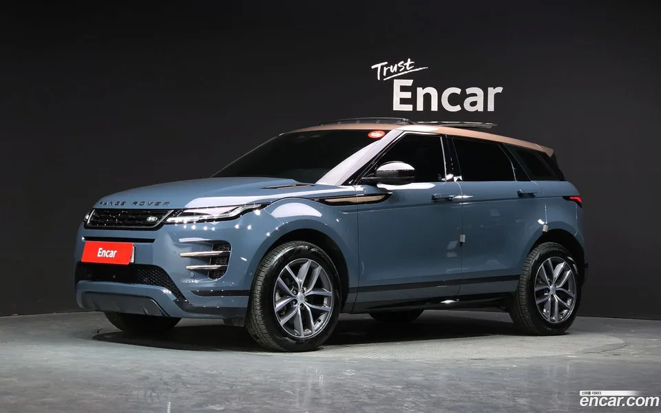 Land Rover Range Rover Evoque P250 SE 2024 — фото 1, купить с доставкой в Москву