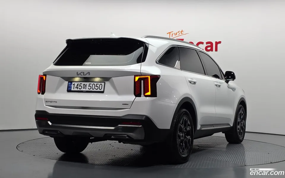 Kia Sorento HEV 1.6 2WD 2023 — миниатюра 2