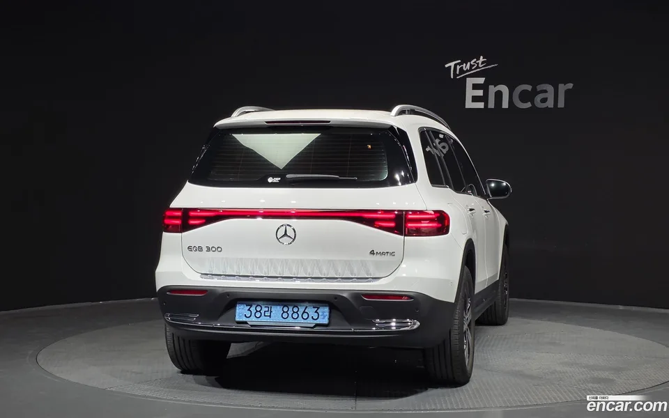 Mercedes-Benz EQB EQB300 4MATIC 2026 — миниатюра 4