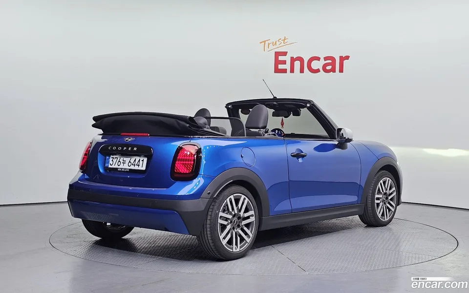 MINI Cooper C Convertible 2025 — миниатюра 2
