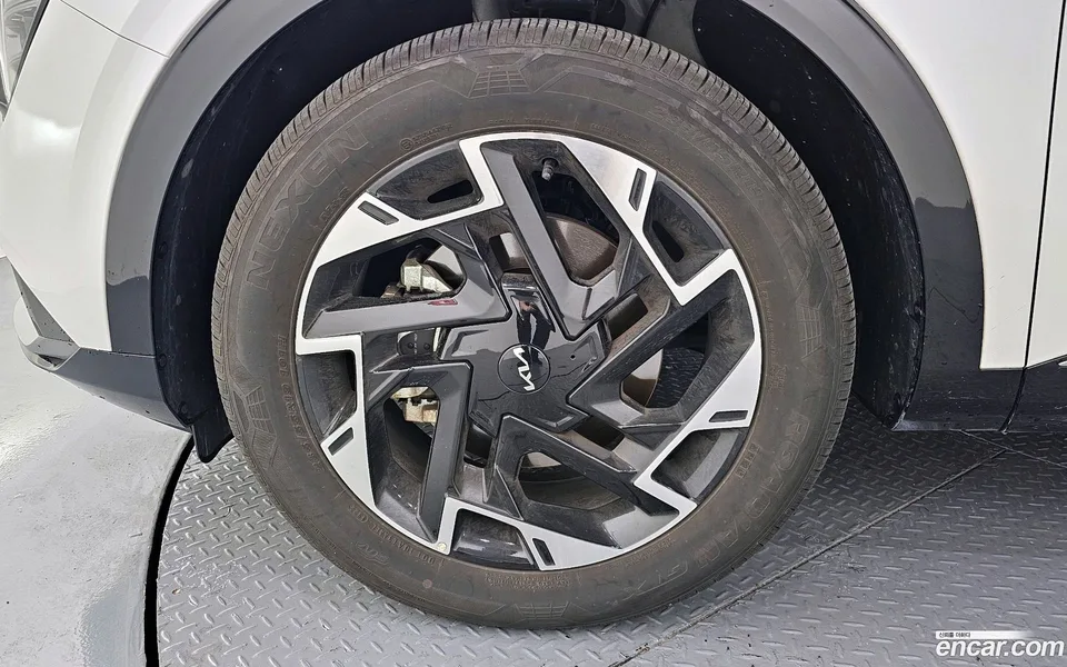 Kia Sportage 1.6 2WD 2022 — миниатюра 2
