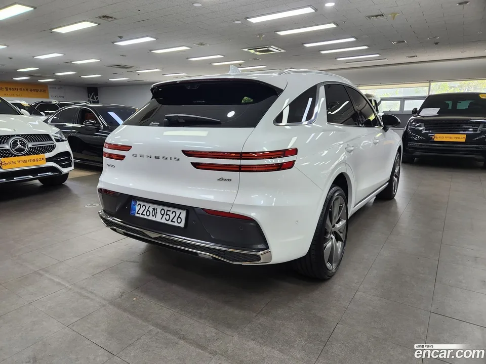 Genesis GV70 2.5T AWD 2025 — миниатюра 2