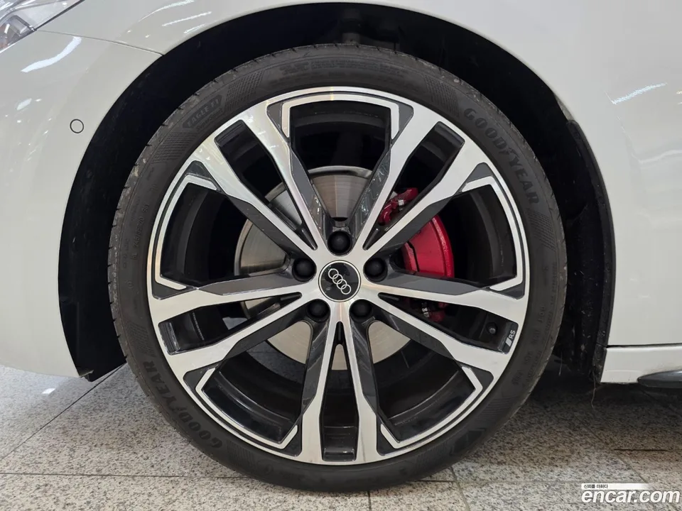 Audi A5 40 TFSI S Line 2025 — миниатюра 5