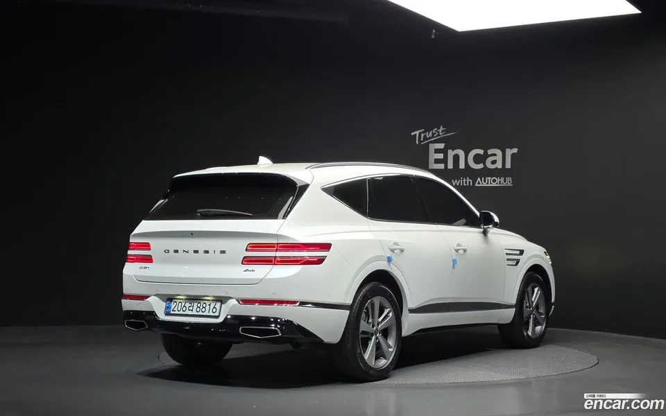 Genesis GV80 2.5T AWD 2023 — миниатюра 2